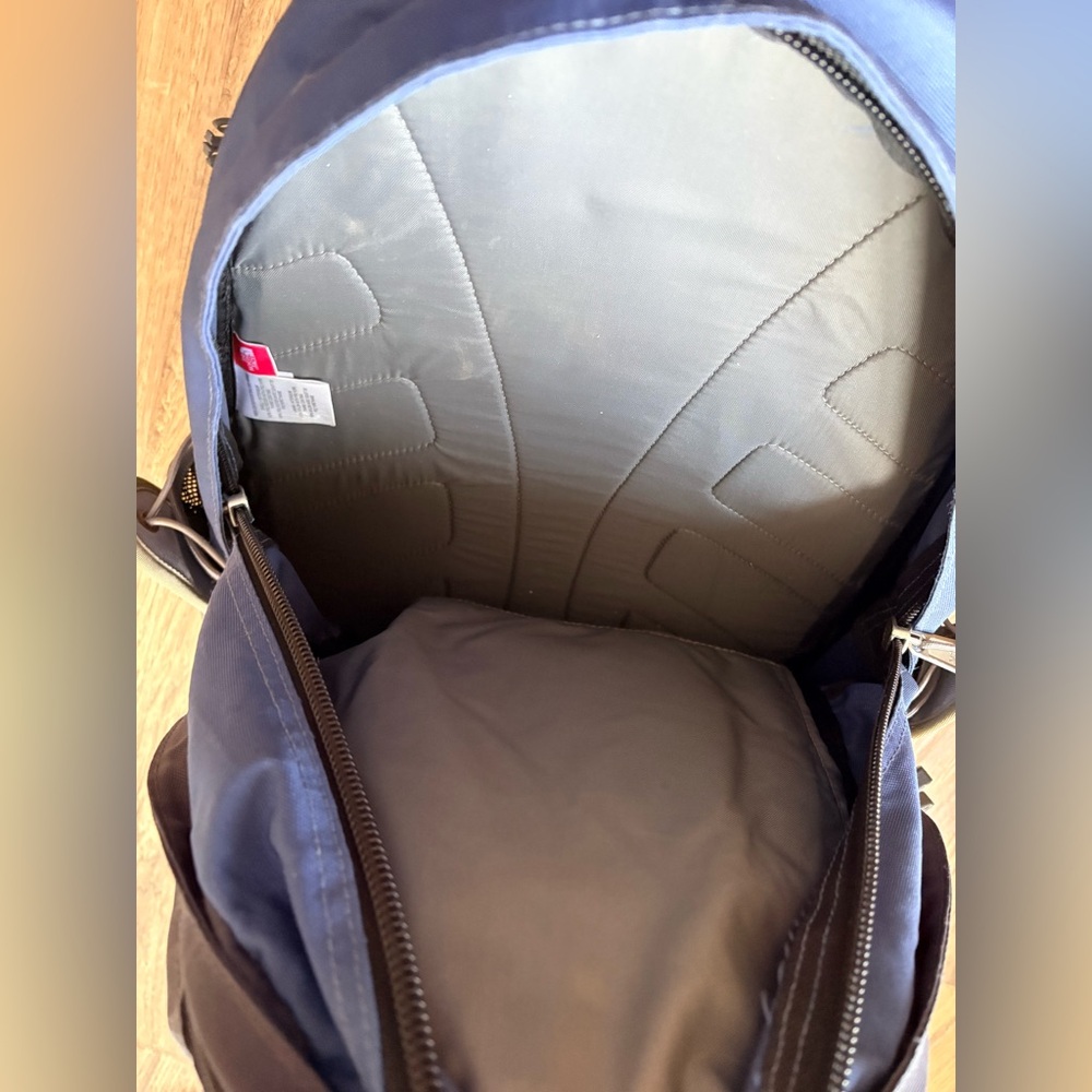 The North Face Navy Blue and Gray Slingshot Daypack Backpack - Picture 5 of 5